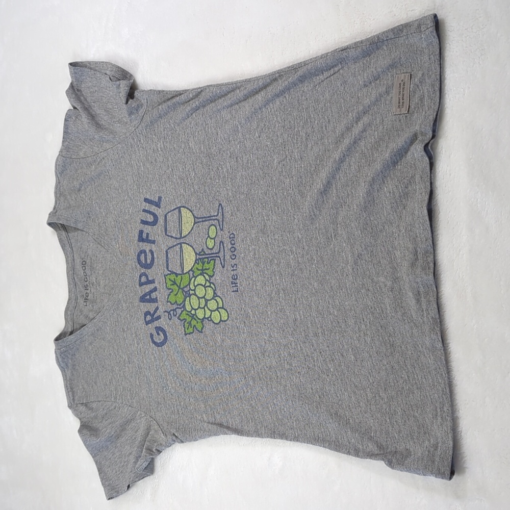 Life is Good 'Grapeful' wine tshirt  S EUC